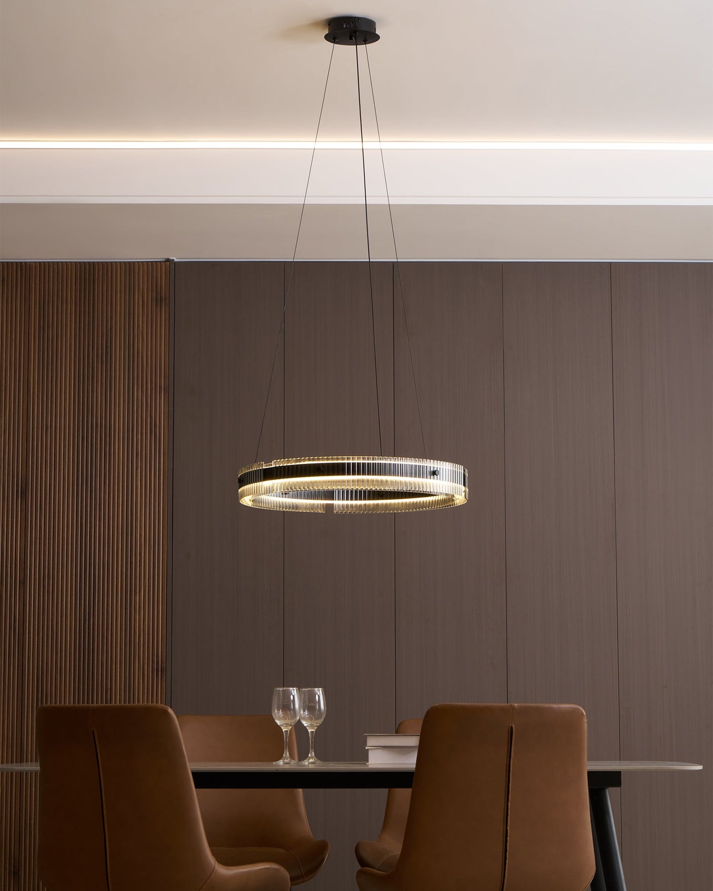 Merope Chandelier - Elegant Crystal Design with Adjustable Brightness