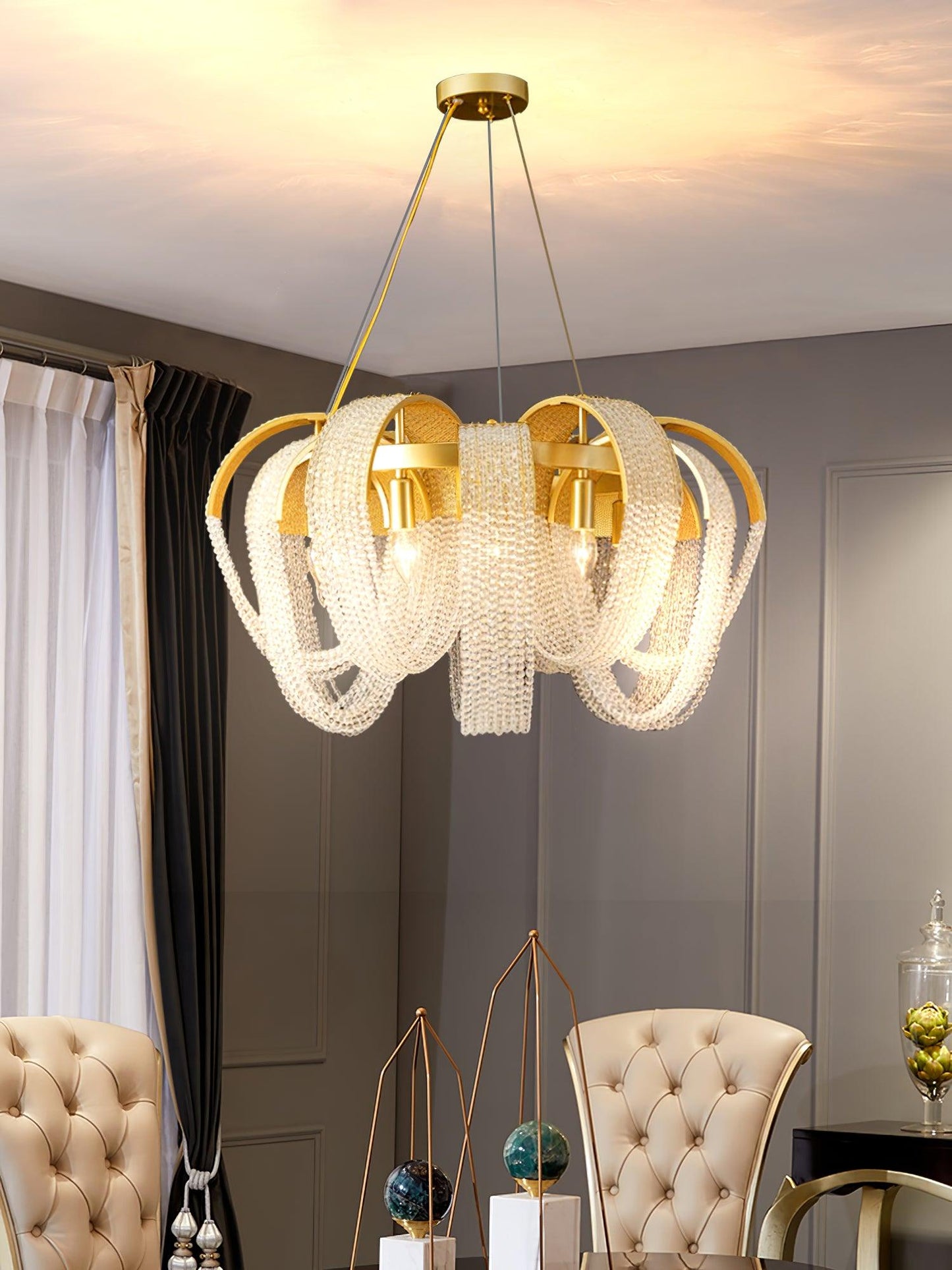 Elegant Mesh Crystal Chandelier with Adjustable Height & Energy-Effici