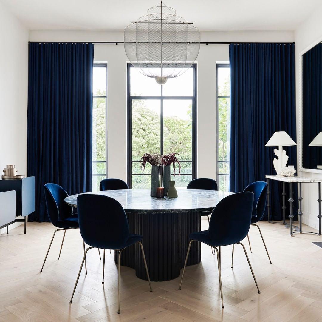 Meshmatics Modern Hanging Lamp with Adjustable Height & LED Bulbs