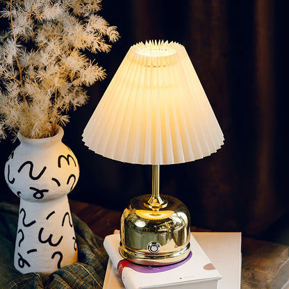 Antique Metal Table Lamp with Adjustable Brightness and Elegant Design