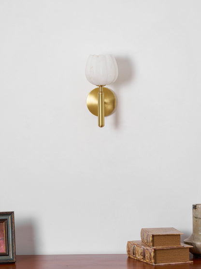 Mian Alabaster Wall Lamp - Elegant Design with Soft Glow & Easy Instal
