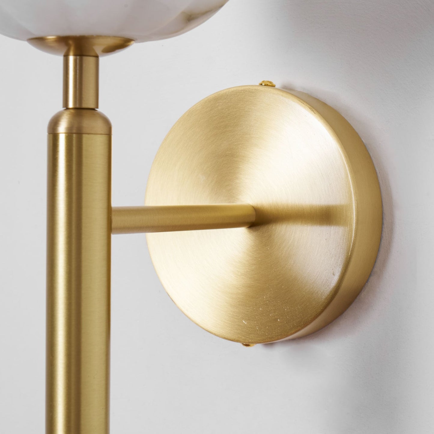 Mian Alabaster Wall Lamp - Elegant Design with Soft Glow & Easy Instal