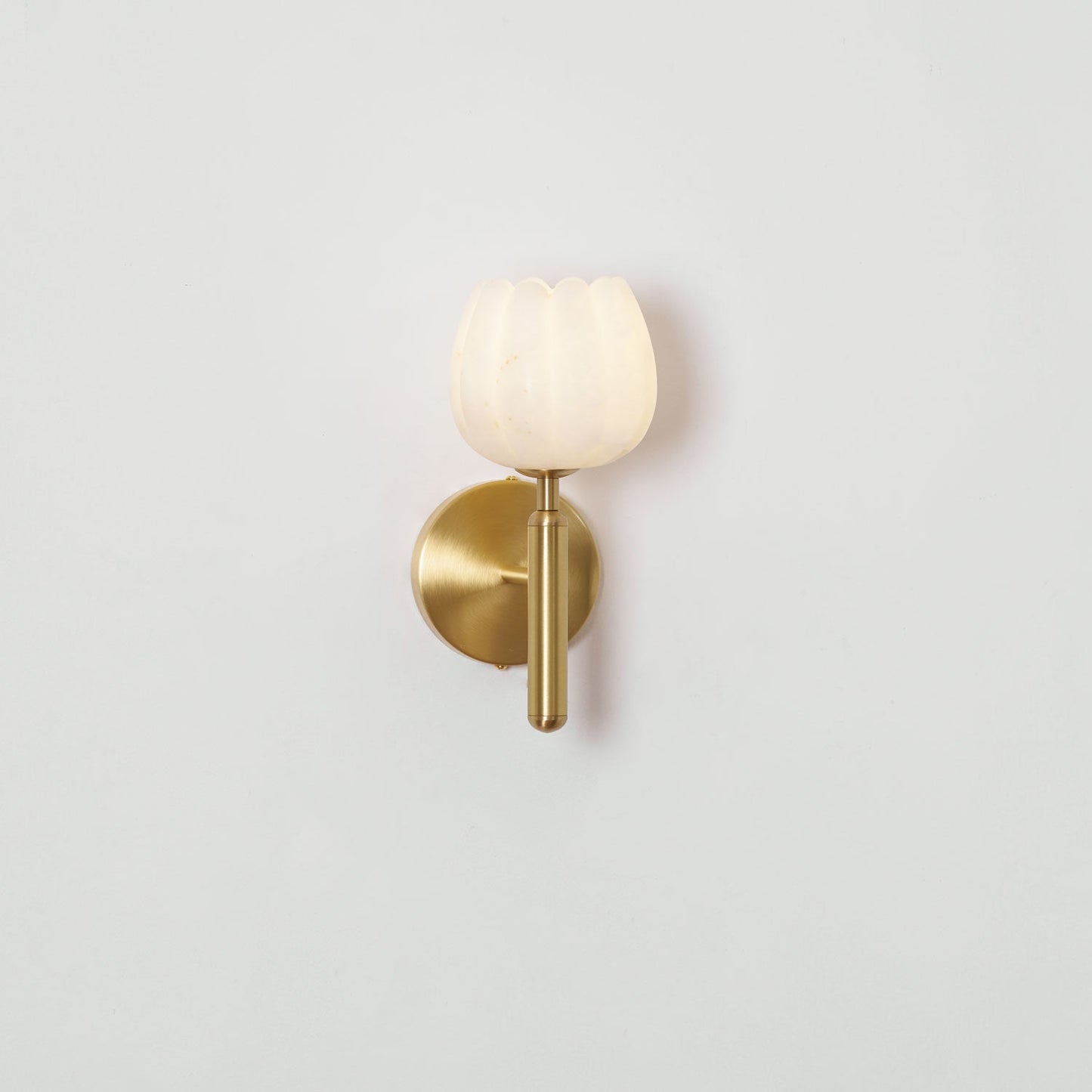 Mian Alabaster Wall Lamp - Elegant Design with Soft Glow & Easy Instal