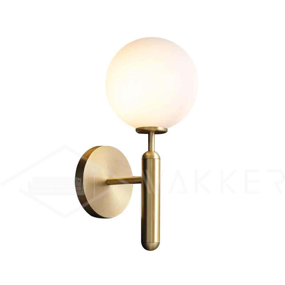 Nordica Wall Lamp - Adjustable Angle, Energy-Efficient LED Lighting