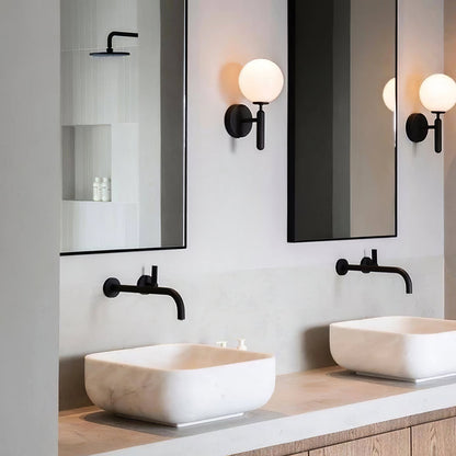 Scandiluxe Wall Light - Modern Design, Adjustable Brightness, Energy E