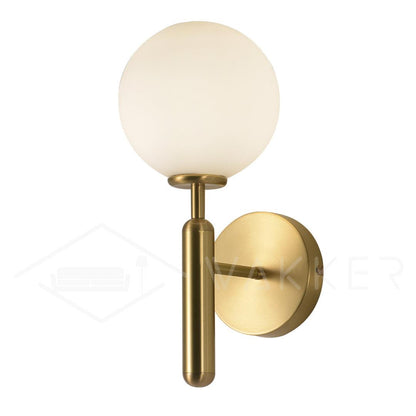 Nordica Wall Lamp - Adjustable Angle, Energy-Efficient LED Lighting