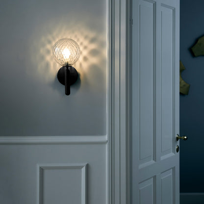 Nordica Wall Lamp - Adjustable Angle, Energy-Efficient LED Lighting
