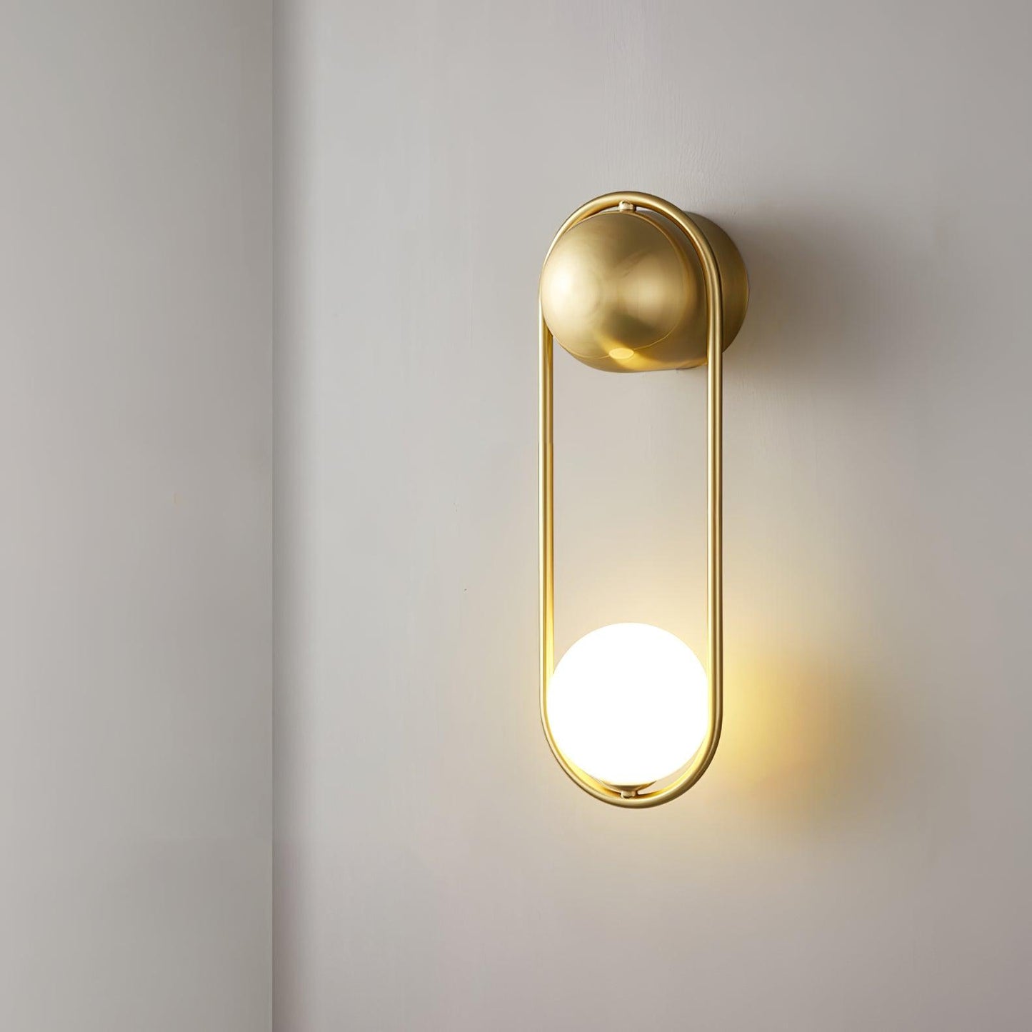 Mila Wall Lamp - Adjustable Brightness & Energy-Efficient LED Design