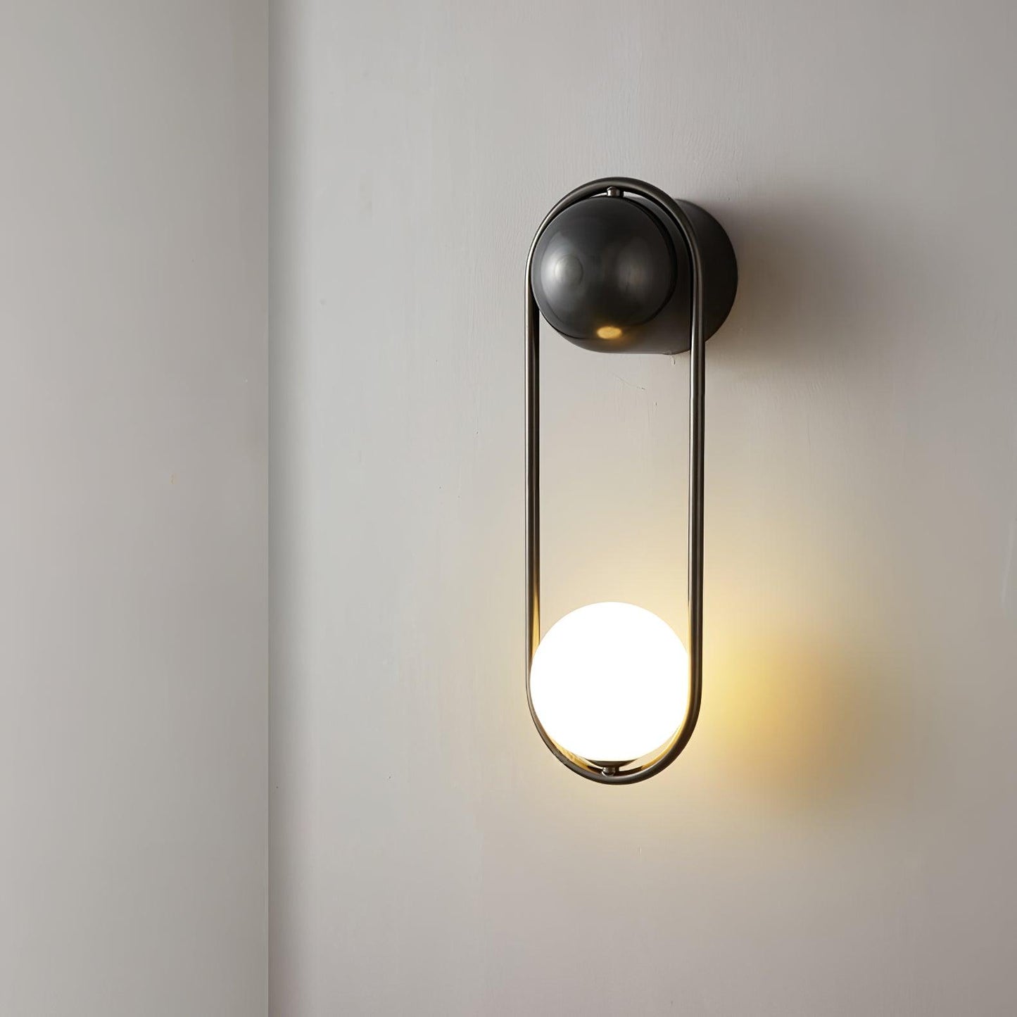 Mila Wall Lamp - Adjustable Brightness & Energy-Efficient LED Design