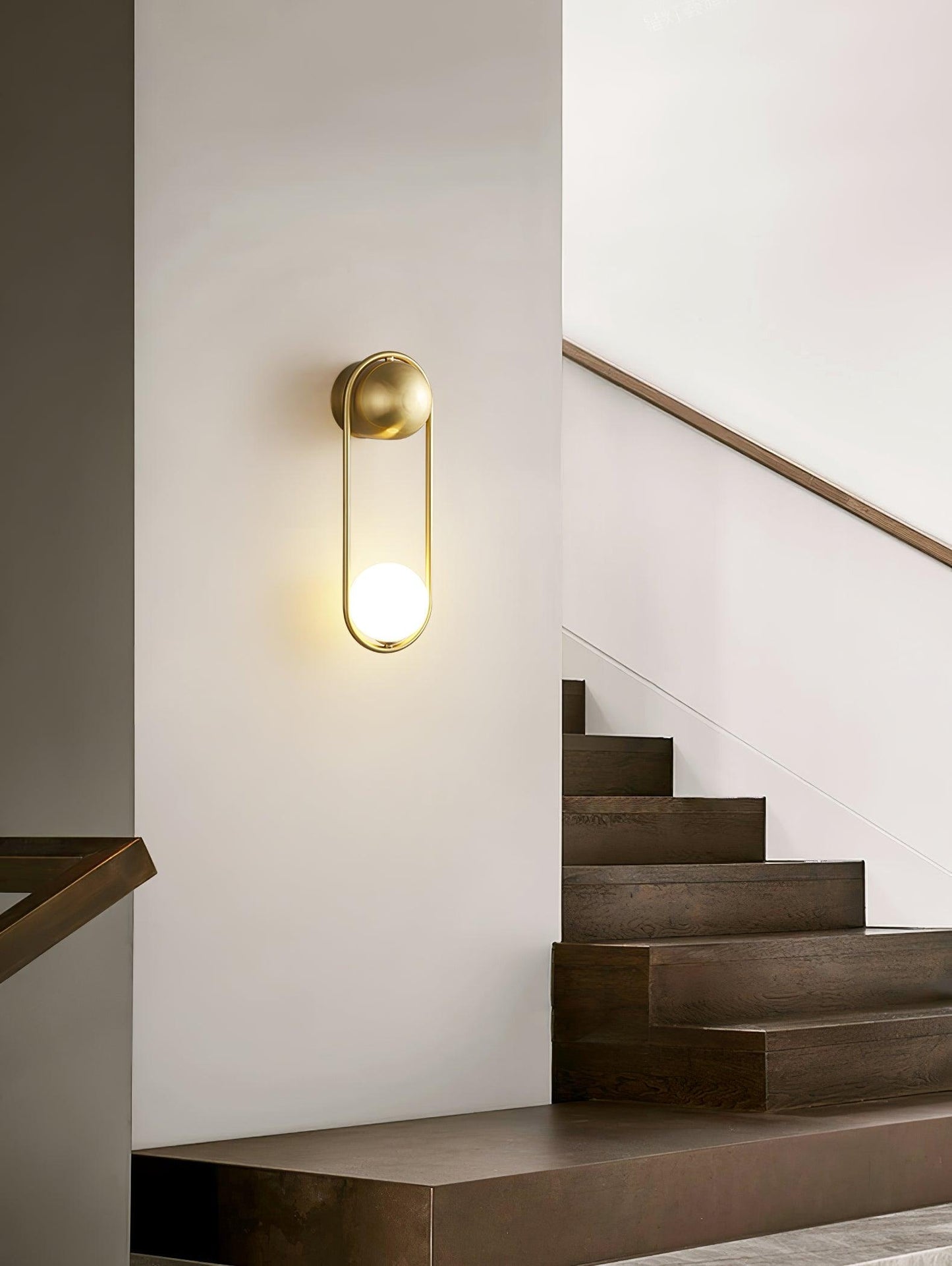 Mila Wall Lamp - Adjustable Brightness & Energy-Efficient LED Design