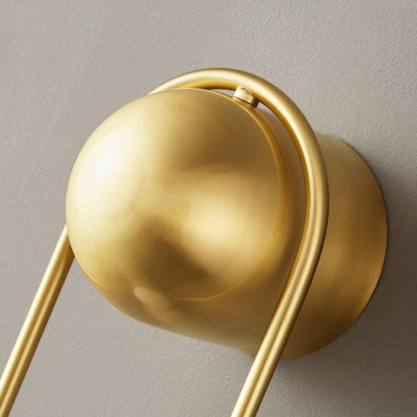Mila Wall Lamp - Adjustable Brightness & Energy-Efficient LED Design