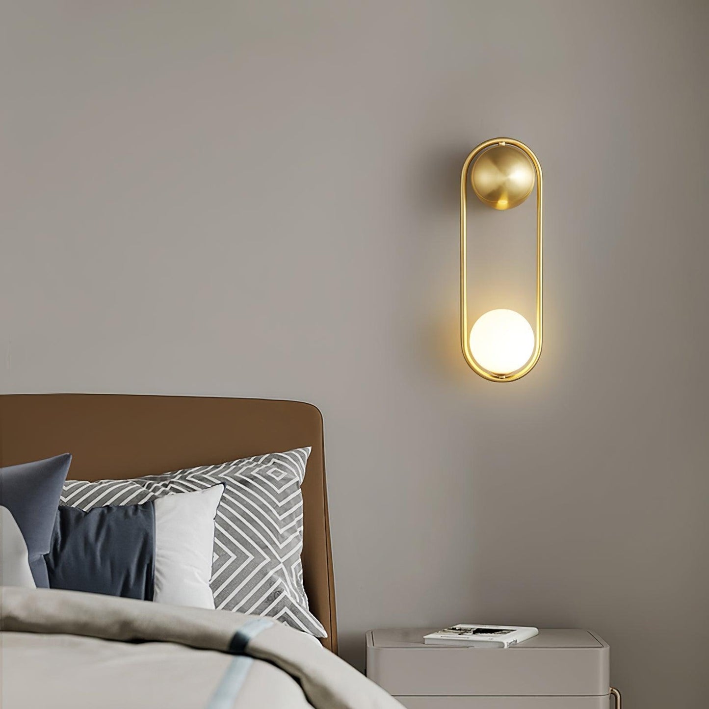 Mila Wall Lamp - Adjustable Brightness & Energy-Efficient LED Design