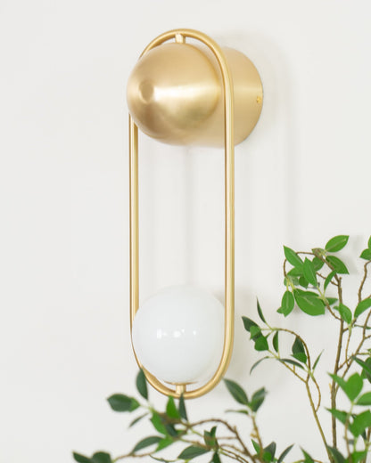 Mila Wall Lamp - Adjustable Brightness & Energy-Efficient LED Design