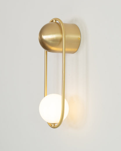 Mila Wall Lamp - Adjustable Brightness & Energy-Efficient LED Design