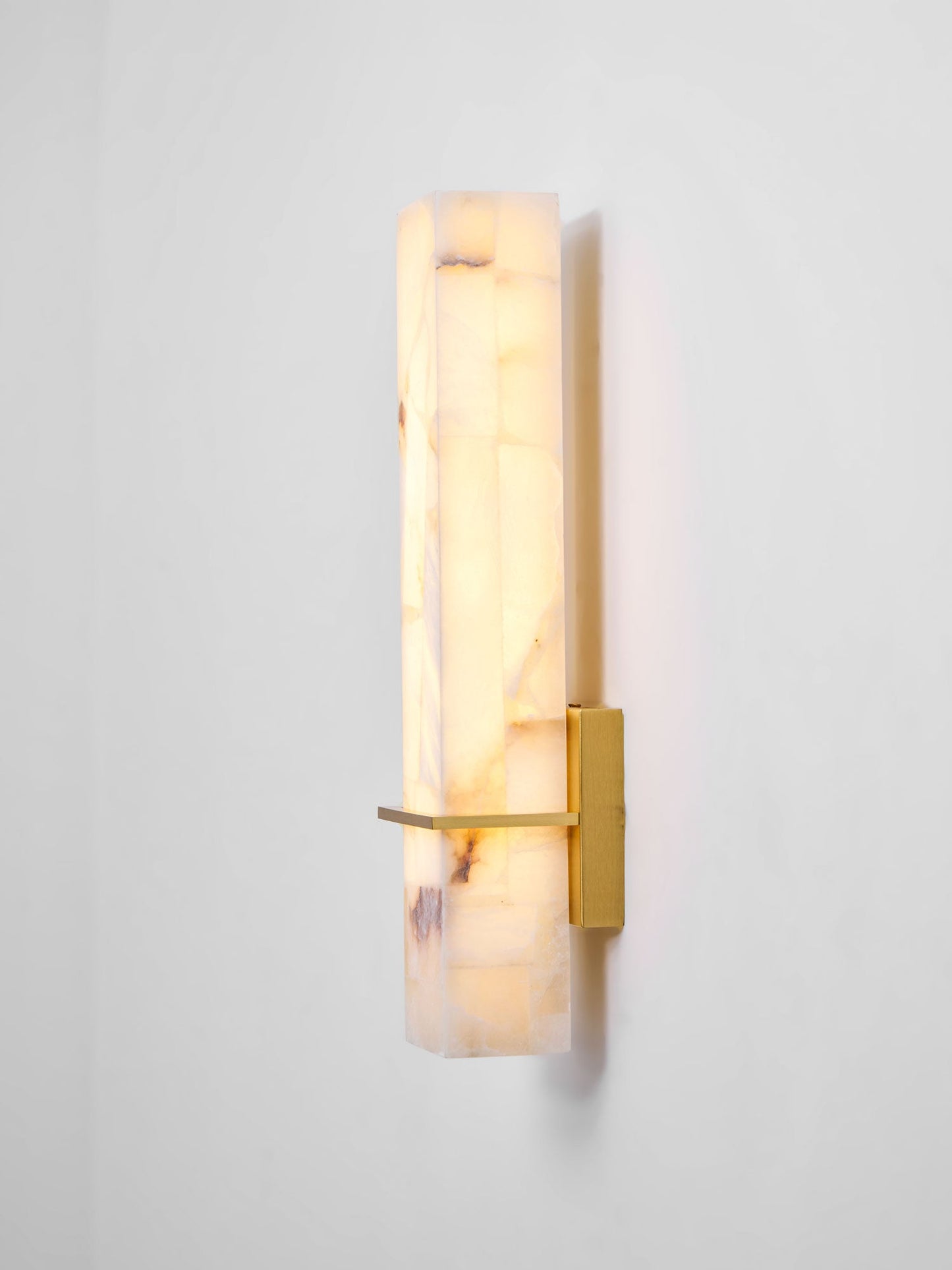 Milan Alabaster Wall Sconce - Elegant Design with Adjustable Brightnes