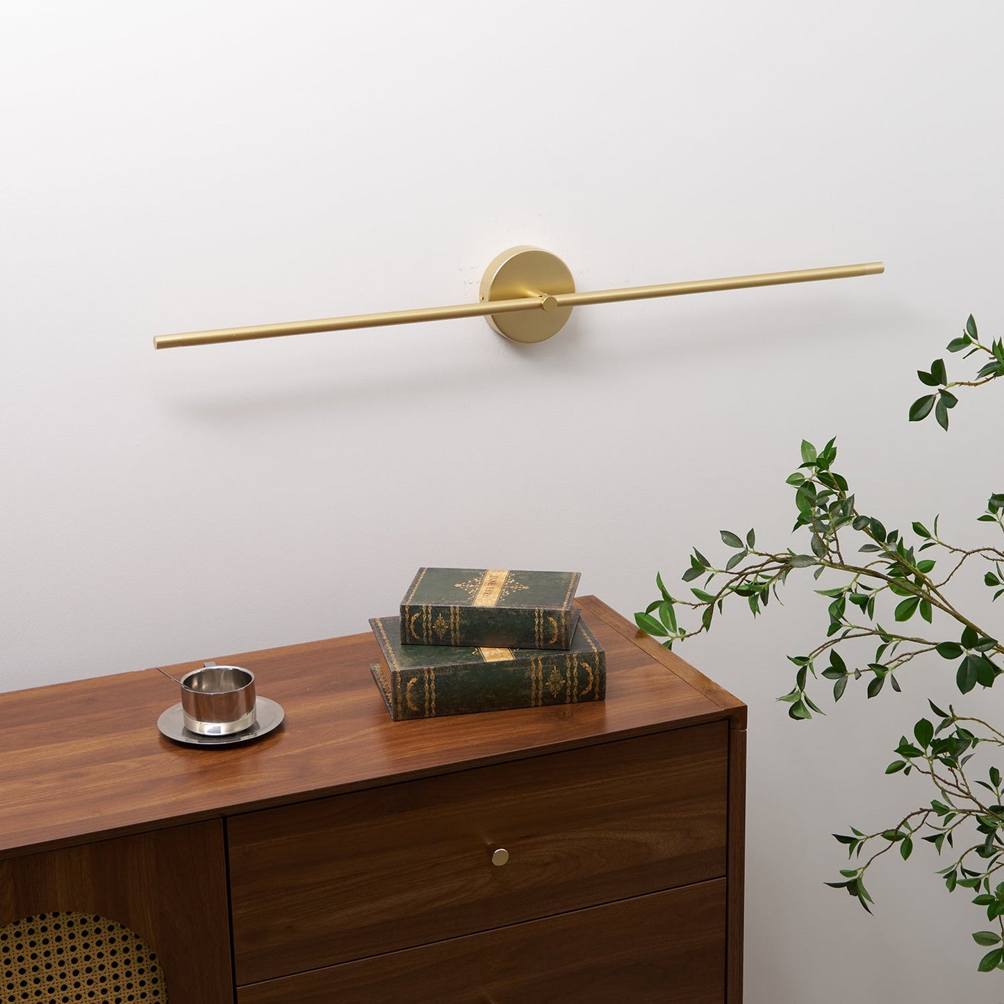 Minimalist Linear LED Wall Lamp - Dimmable & Energy Efficient