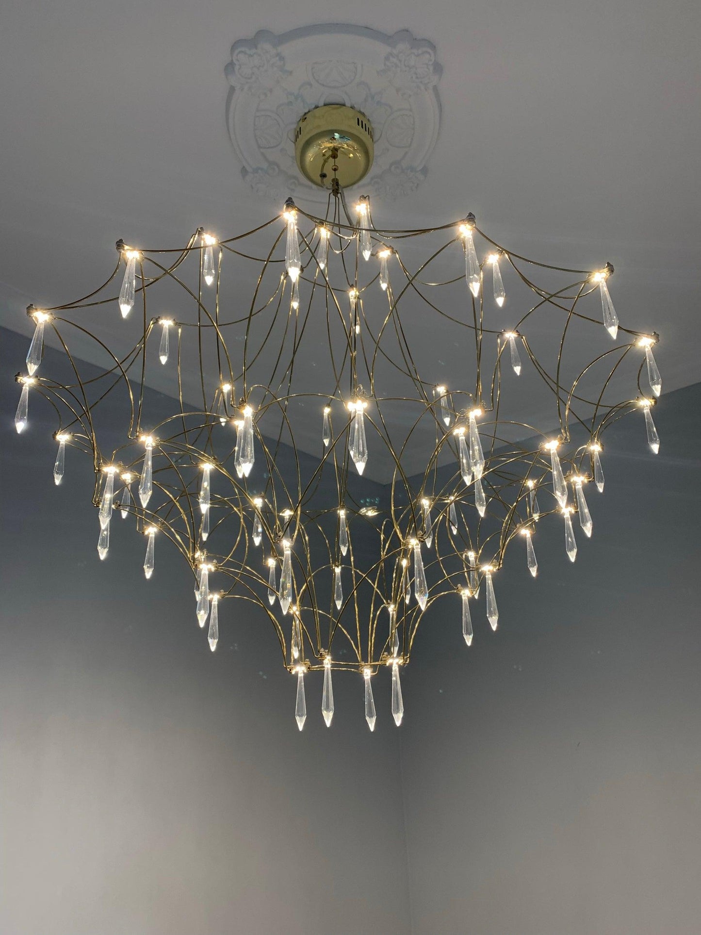 Mira Chandeliers - Elegant Lighting Fixture with Adjustable Brightness
