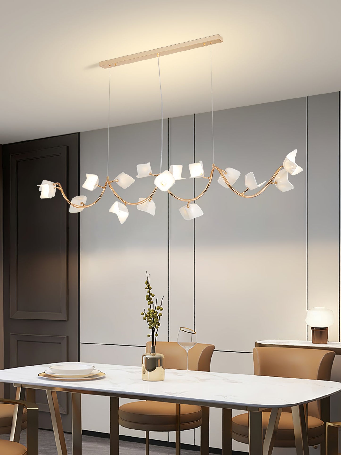 Mistral Flora Chandelier - Elegant Design with Adjustable Height & LED