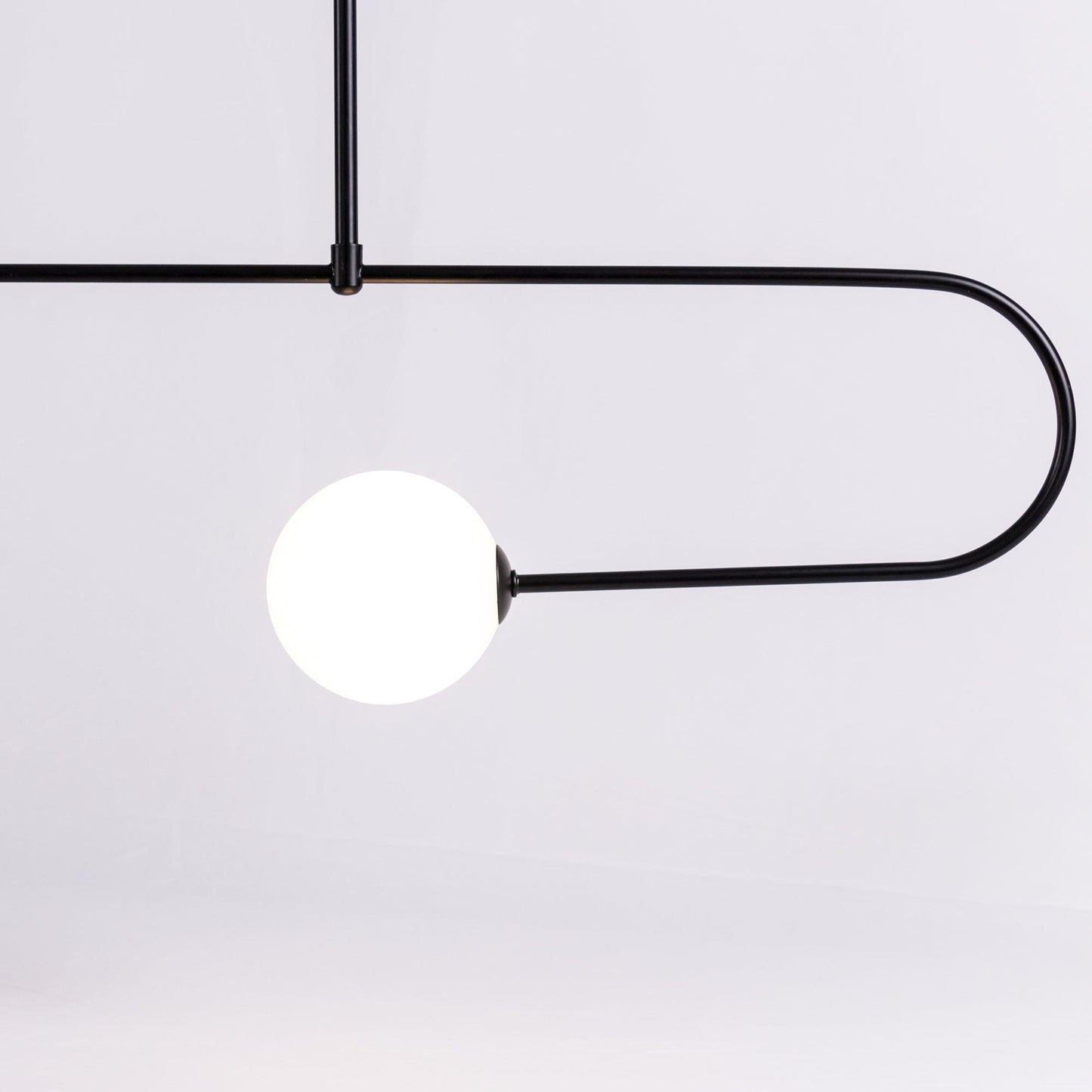 Mobile Chandelier with Adjustable Height and LED Lighting Features
