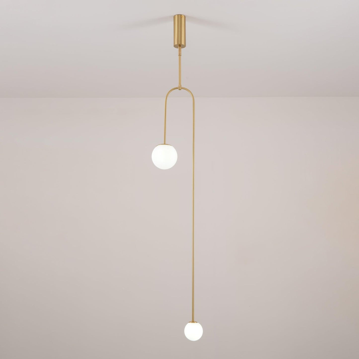 Mobile Chandelier with Adjustable Height and LED Lighting Features