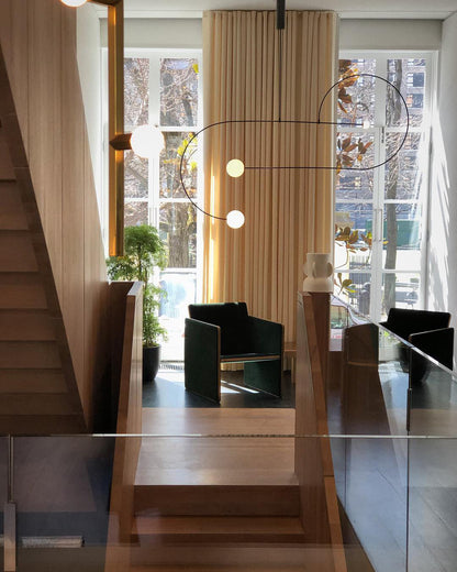 Mobile Chandelier with Adjustable Height and LED Lighting Features