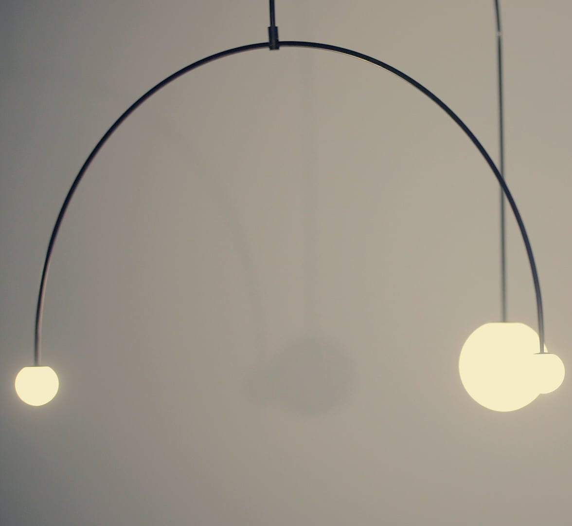 Mobile Chandelier with Adjustable Height and LED Lighting Features