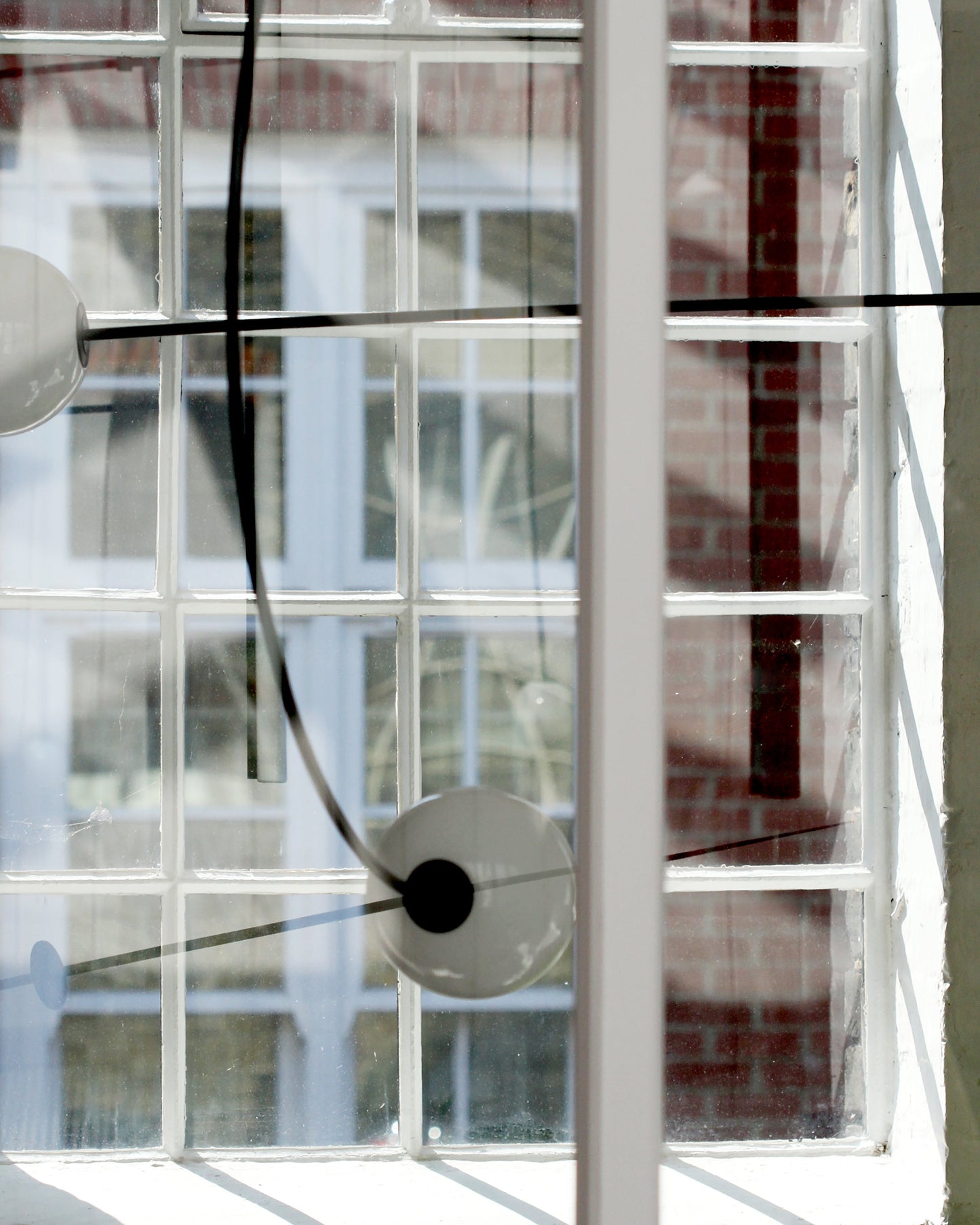 Mobile Chandelier with Adjustable Height and LED Lighting Features