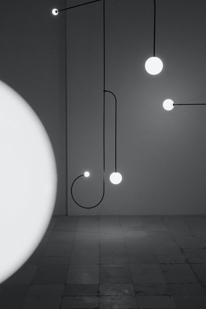 Mobile Chandelier with Adjustable Height and LED Lighting Features