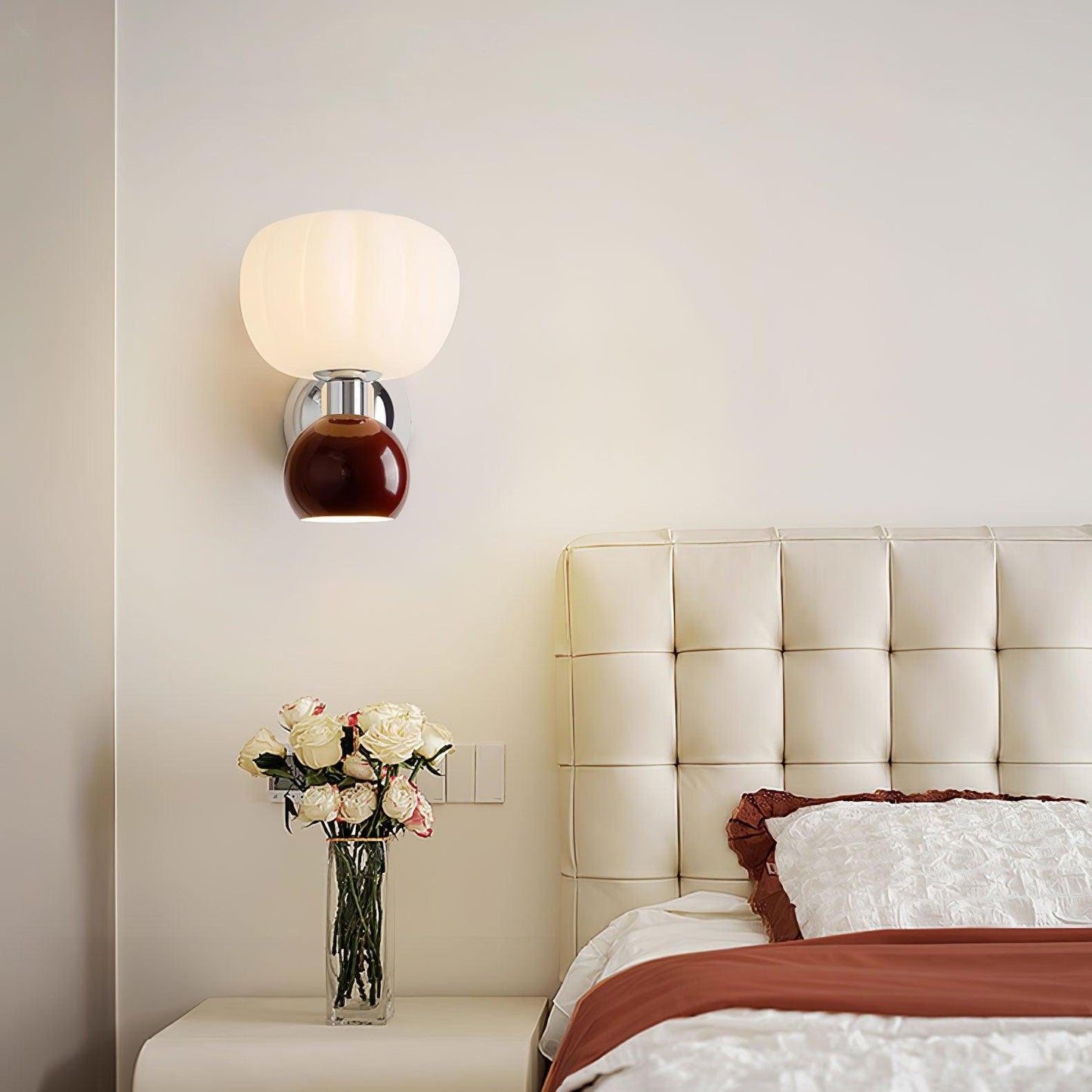 Moderno Cream Wall Sconce - Adjustable Light Direction, Energy Efficie