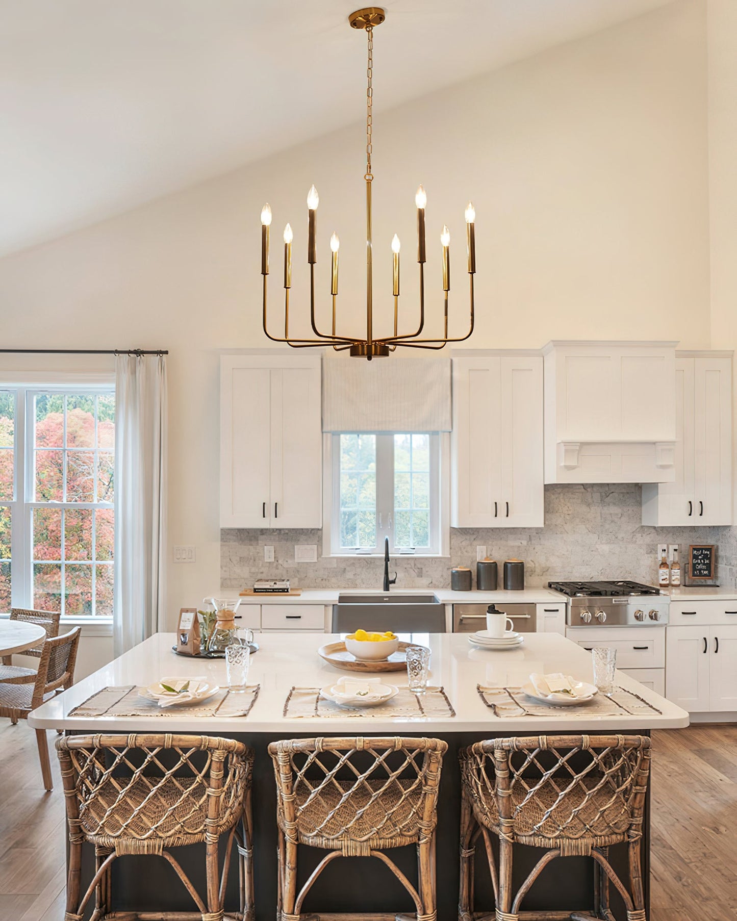 Monroe Chandelier - Elegant Lighting Fixture with Adjustable Height &