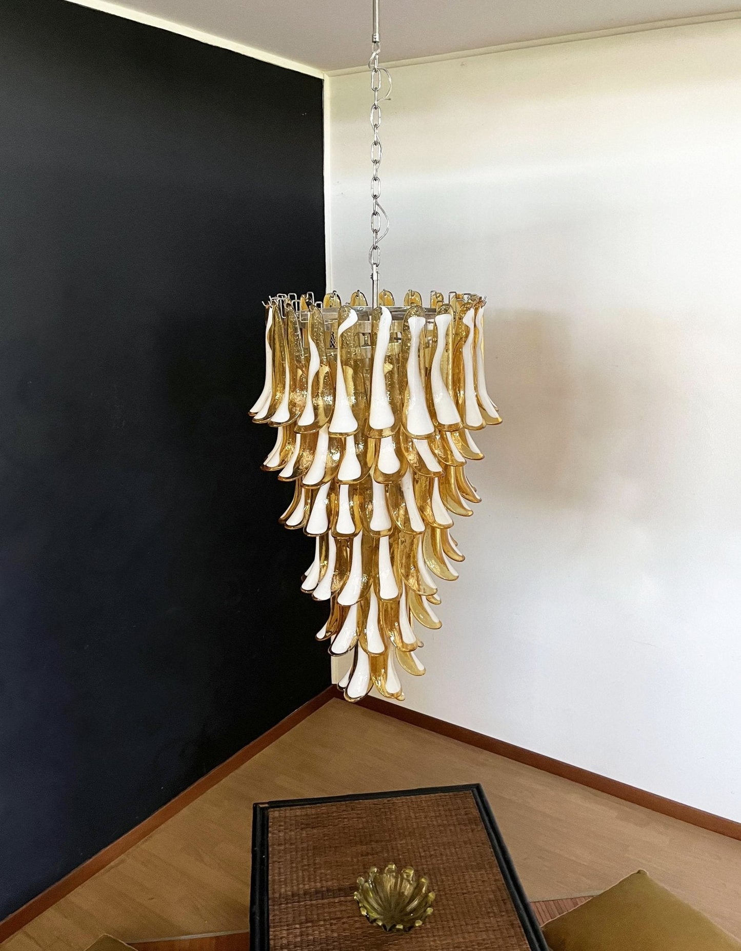 Elegant Glass Amber Petals Spiral Chandelier with Adjustable Height