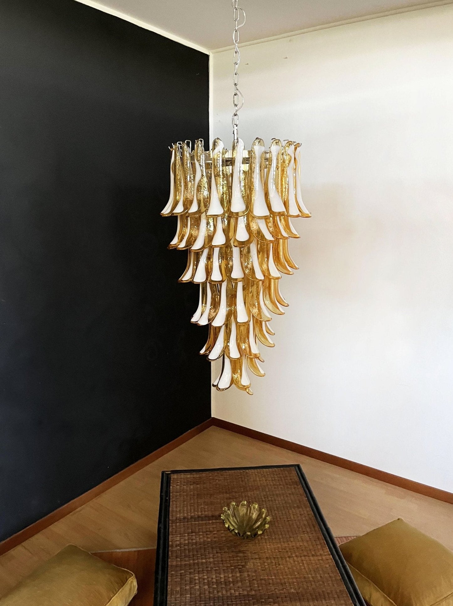 Elegant Glass Amber Petals Spiral Chandelier with Adjustable Height