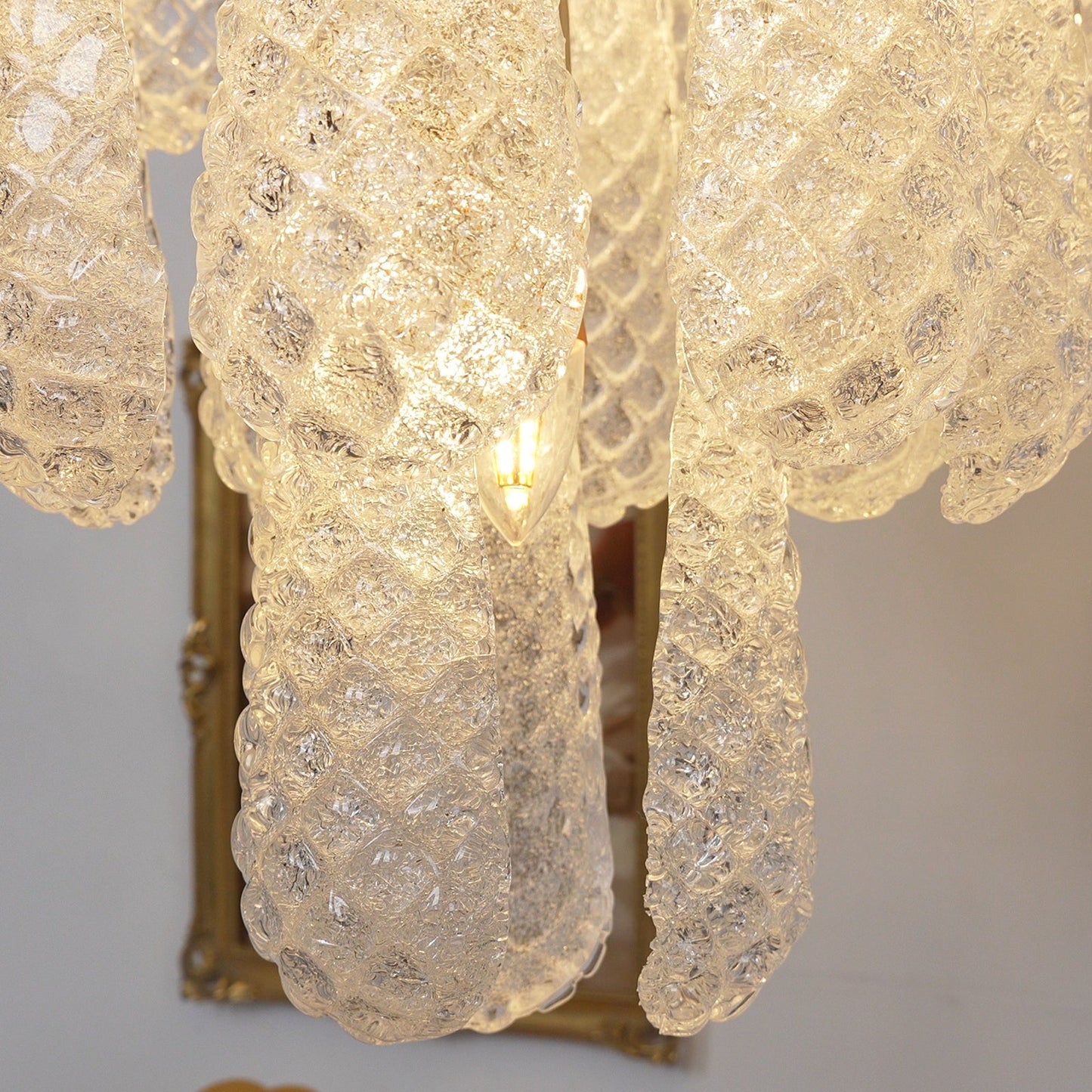 Elegant Glass Dewdrop Chandelier - Stunning Light Diffusion & Modern D