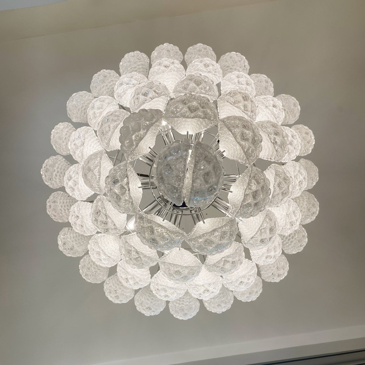 Elegant Glass Dewdrop Chandelier - Stunning Light Diffusion & Modern D
