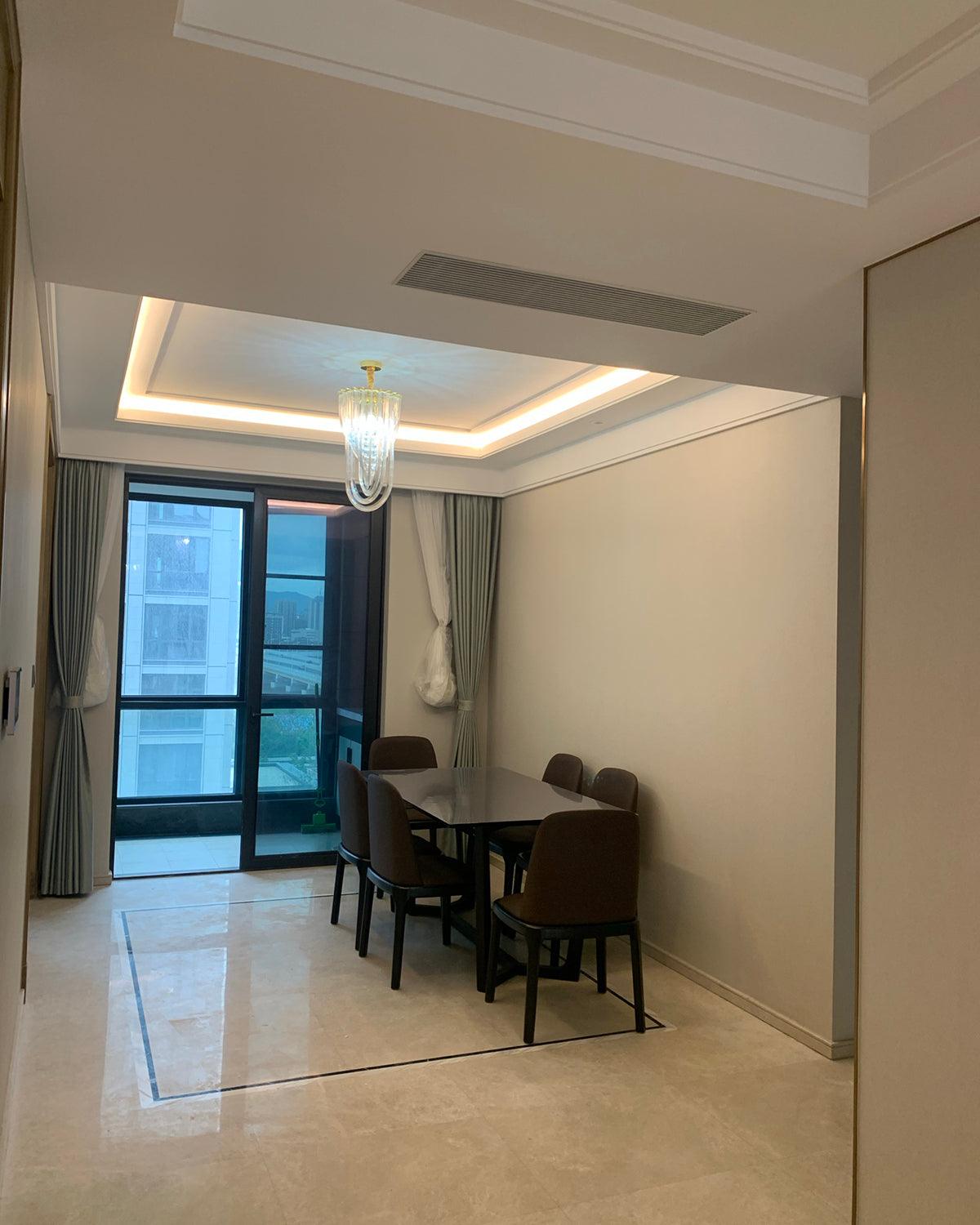 Elegant Trevi Glass Chandelier - Adjustable Height, Energy Efficient