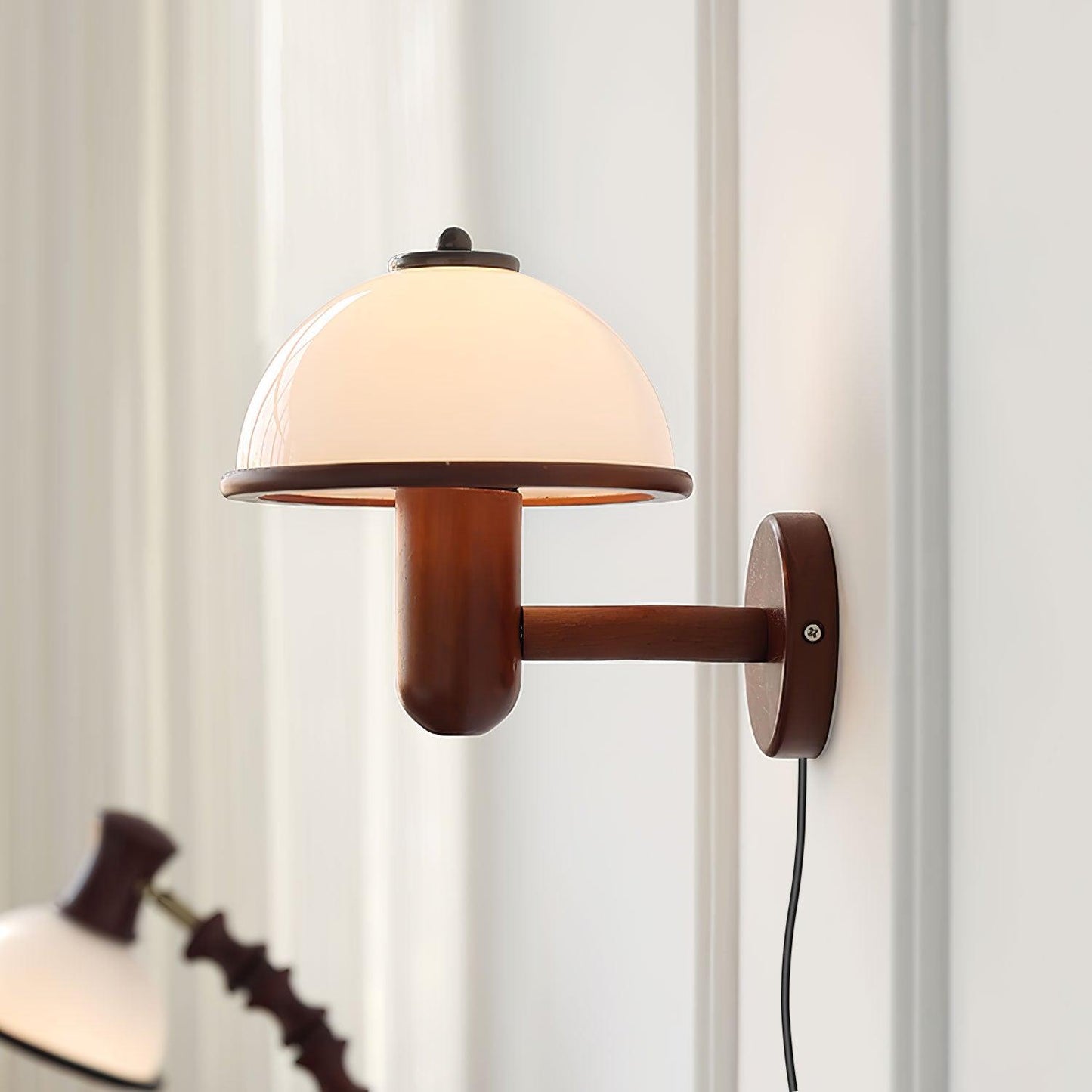 Mushroom Wood Wall Lamp - Adjustable Brightness, Eco-Friendly Design