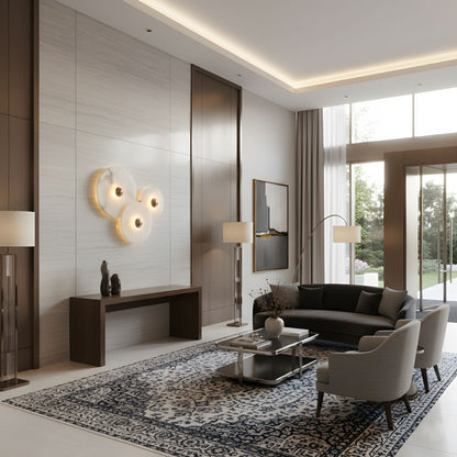 Nayra Alabaster Wall Lamp - Elegant Design with Adjustable Light Direc