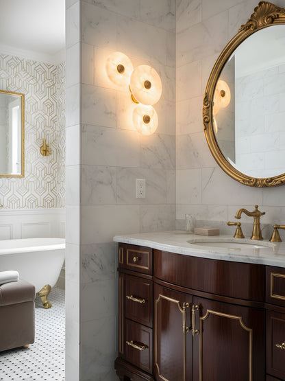 Nayra Alabaster Wall Lamp - Elegant Design with Adjustable Light Direc