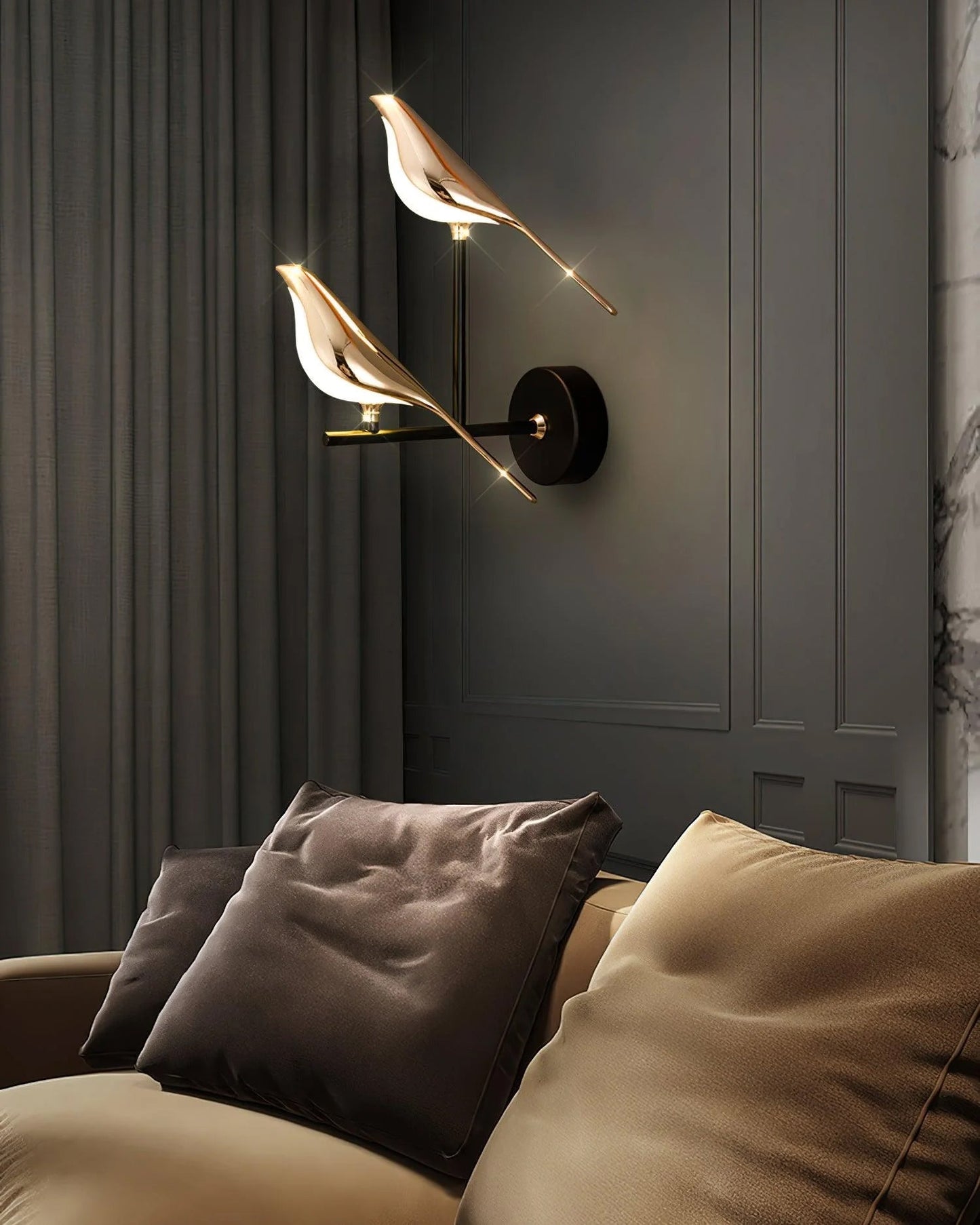 Nomi Plug-in Wall Lamp - Adjustable Brightness & Modern Design