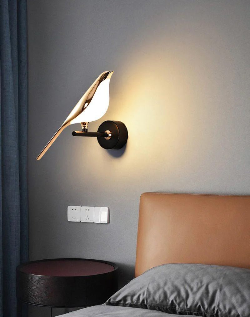 Nomi Plug-in Wall Lamp - Adjustable Brightness & Modern Design