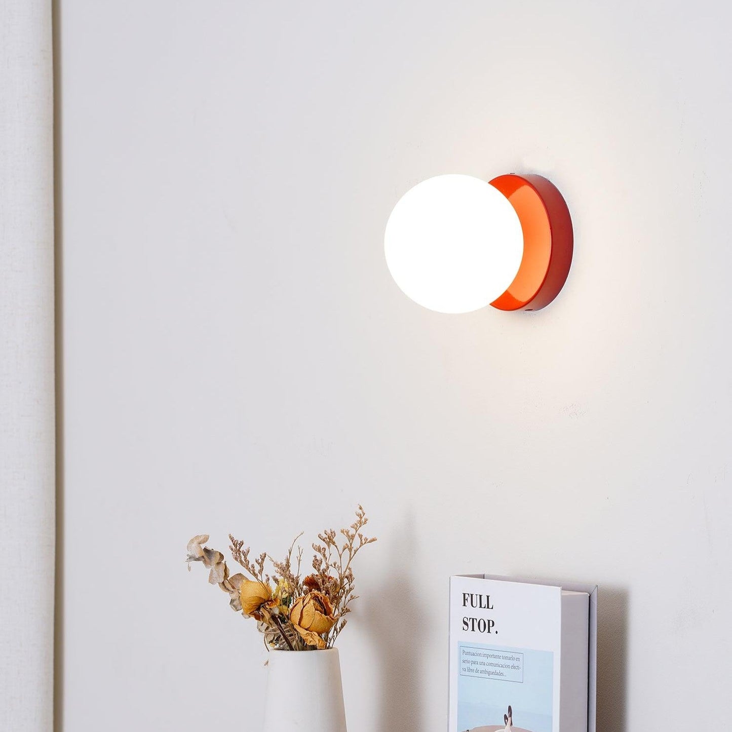 Nuvol Wall Lamp - Adjustable Brightness, Modern Design, Energy Efficie