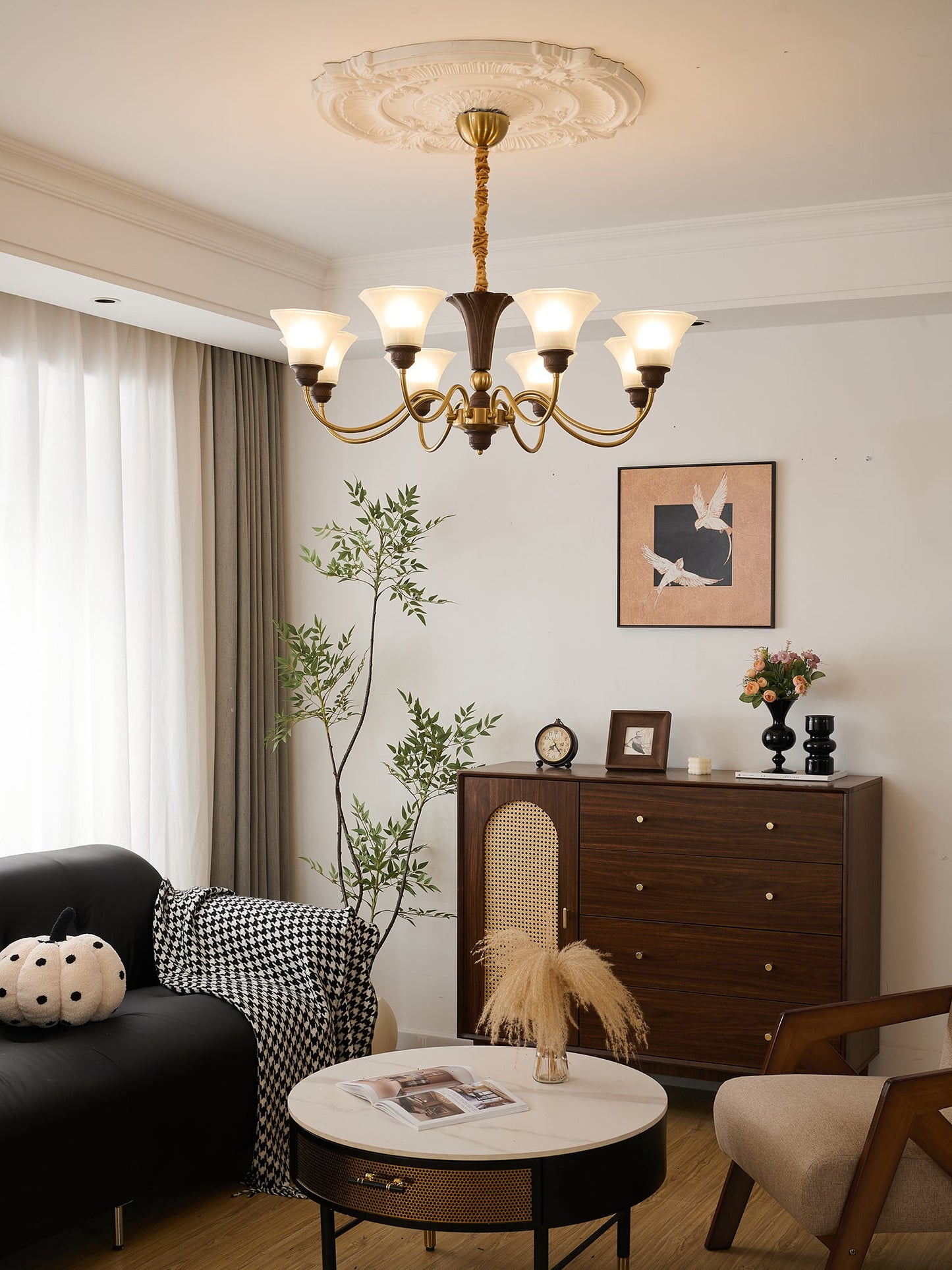 Octavia Chandelier - Elegant Crystal Design with Adjustable Hanging He