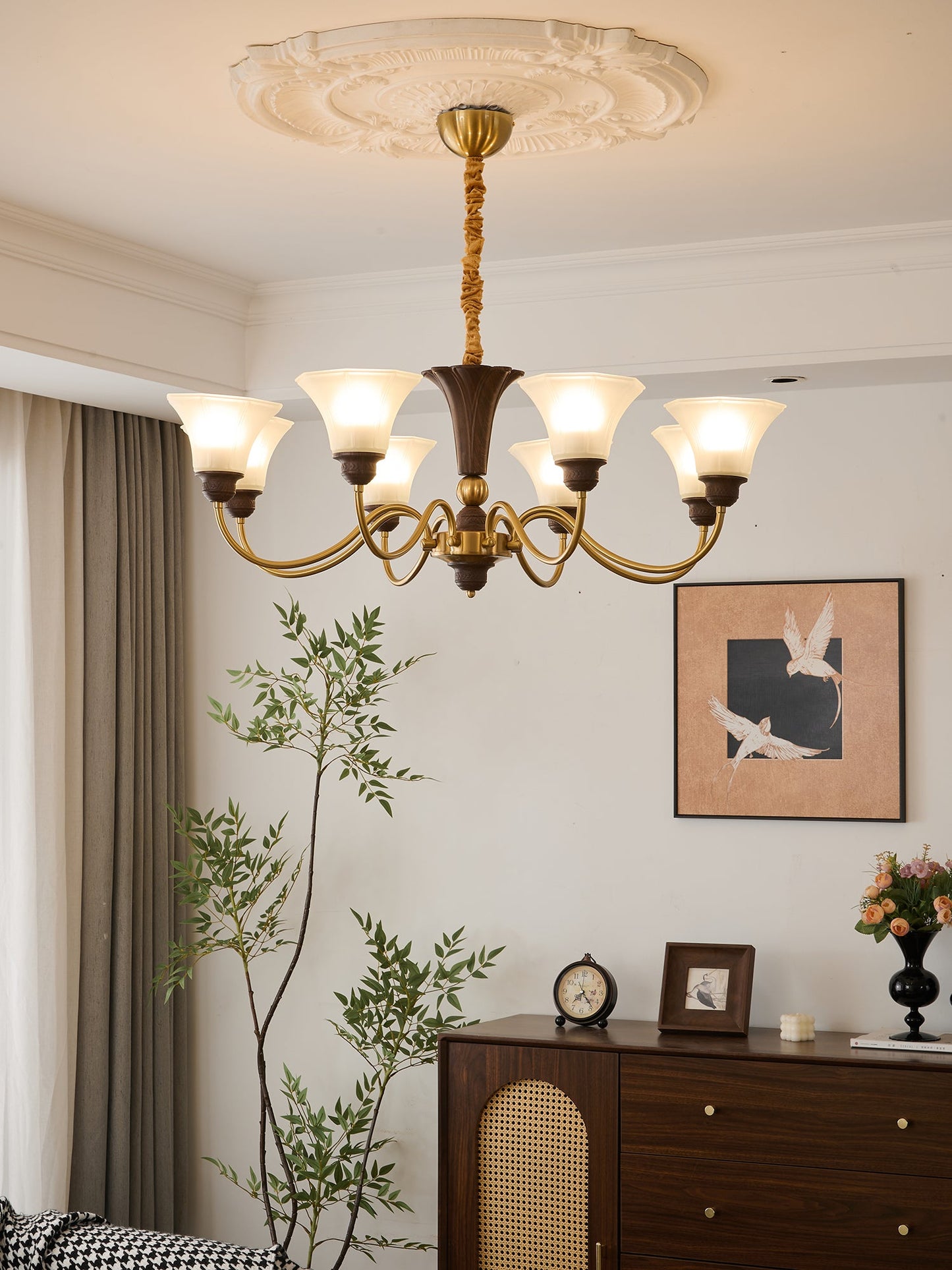 Octavia Chandelier - Elegant Crystal Design with Adjustable Hanging He