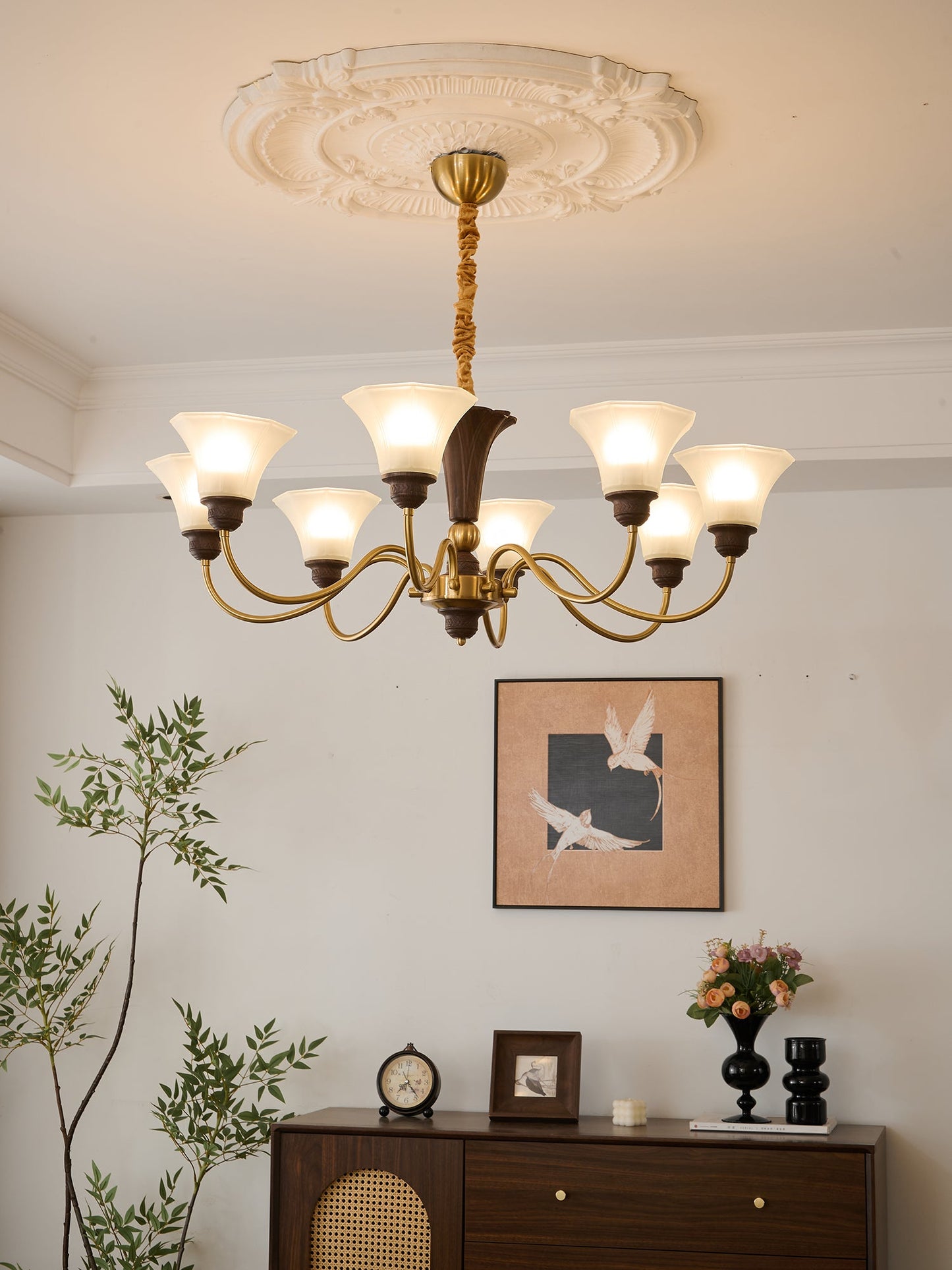 Octavia Chandelier - Elegant Crystal Design with Adjustable Hanging He