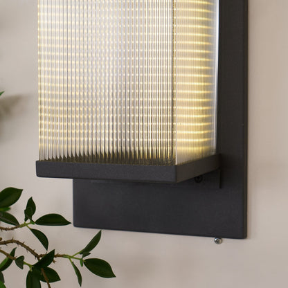 Oleron Box Outdoor Wall Lamp - Waterproof, Energy-Efficient Lighting