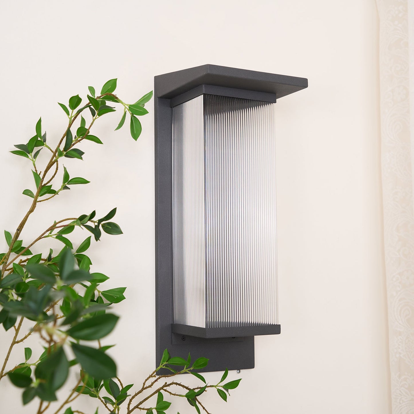 Oleron Box Outdoor Wall Lamp - Waterproof, Energy-Efficient Lighting