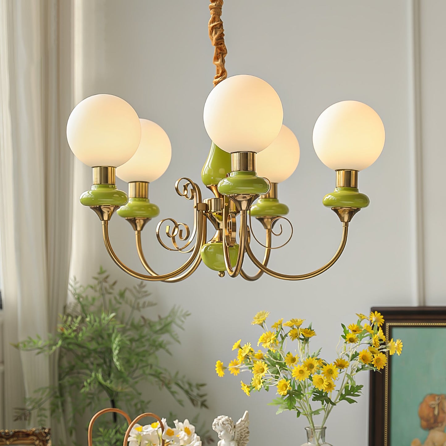 Onyx Chandelier - Elegant Lighting Fixture with Adjustable Brightness