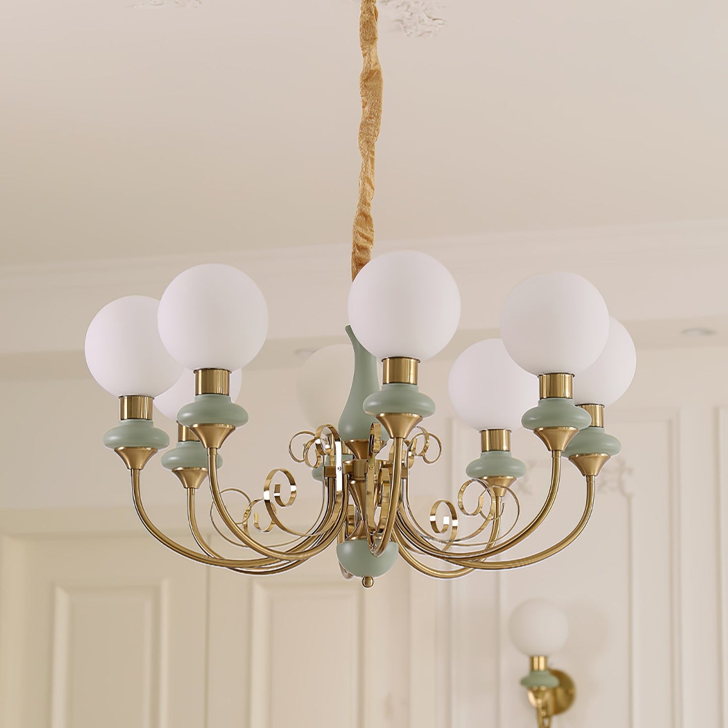 Onyx Chandelier - Elegant Lighting Fixture with Adjustable Brightness