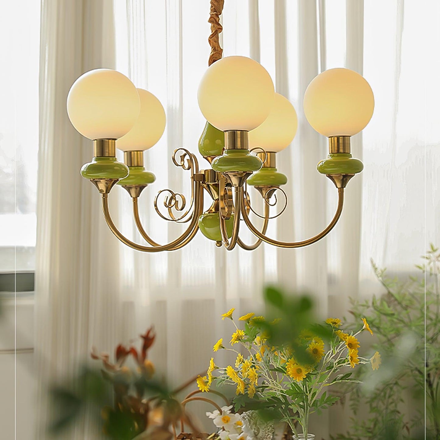 Onyx Chandelier - Elegant Lighting Fixture with Adjustable Brightness