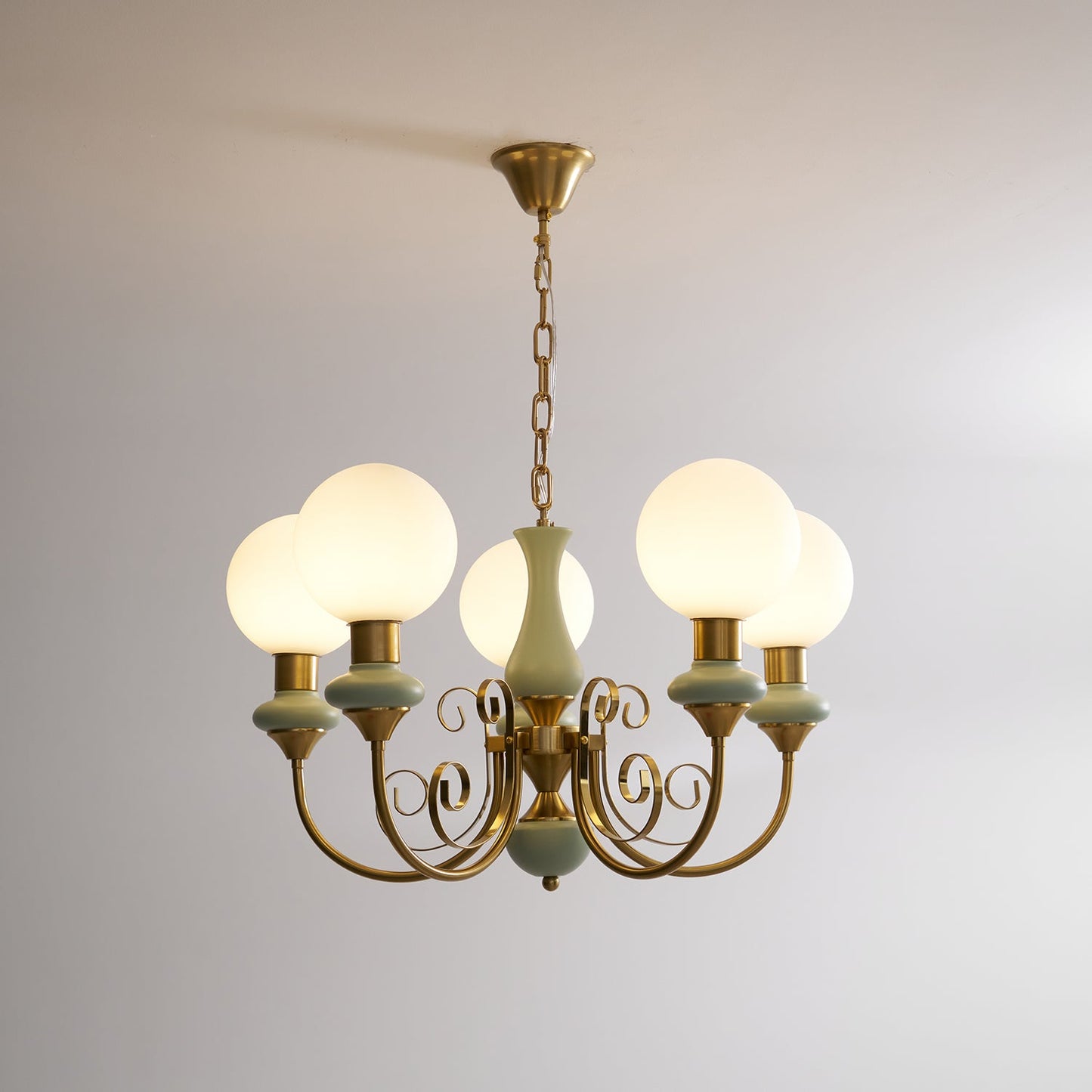 Onyx Chandelier - Elegant Lighting Fixture with Adjustable Brightness
